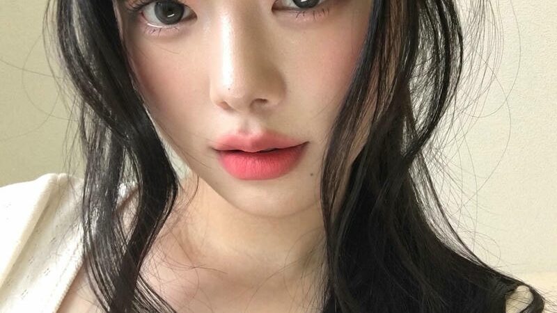 35+ ảnh hot girl cực xinh đẹp, thần thái tự tin và cuốn hút