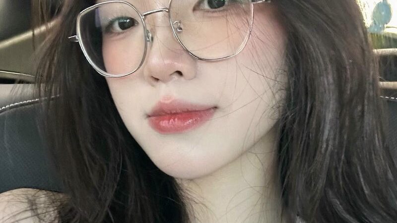Tổng hợp 77+ hình gái xinh hồn nhiên, dễ thương và đáng yêu