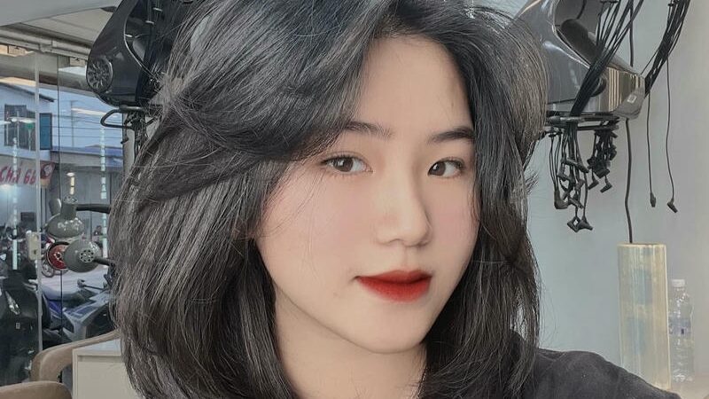 77+ mẫu tóc layer medium length nữ phù hợp với mọi khuôn mặt