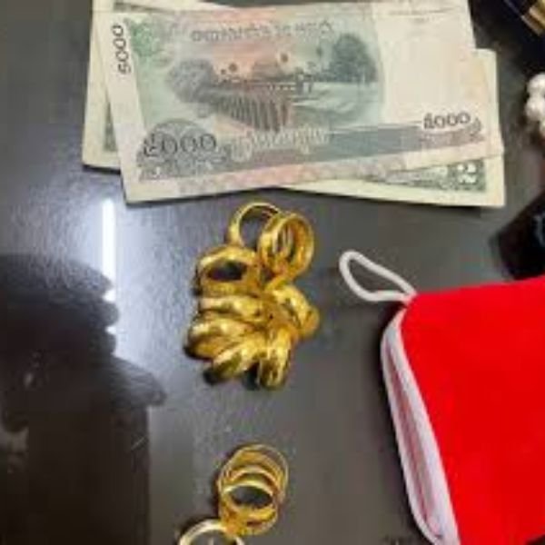 1 cây vàng trol bằng nhẫn