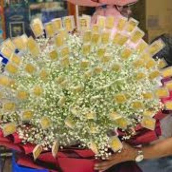 1 cây vàng trol bó hoa