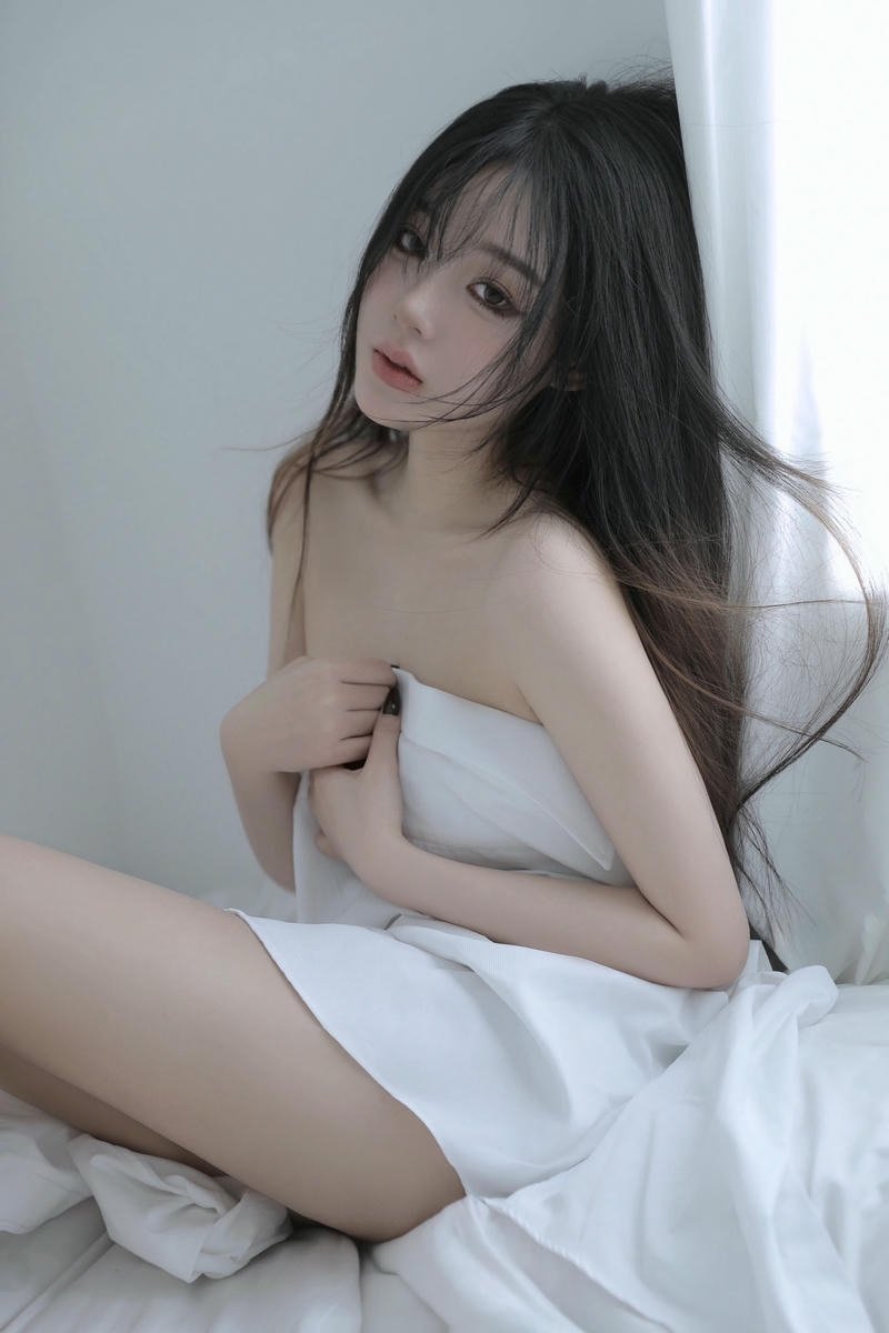 ảnh gái đẹp buồn