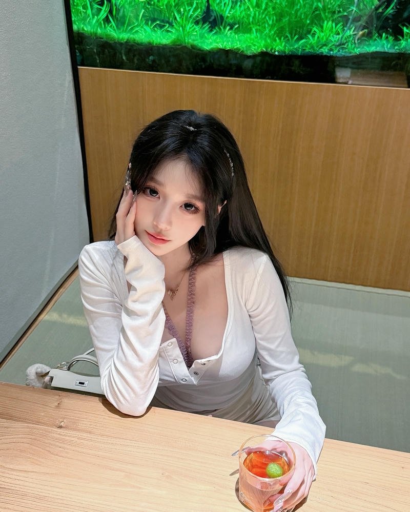 ảnh gái xinh 2k3 khiêu gợi