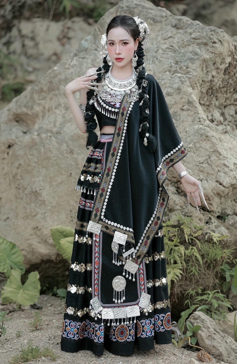 ảnh gái xinh dân tộc 54 anh em