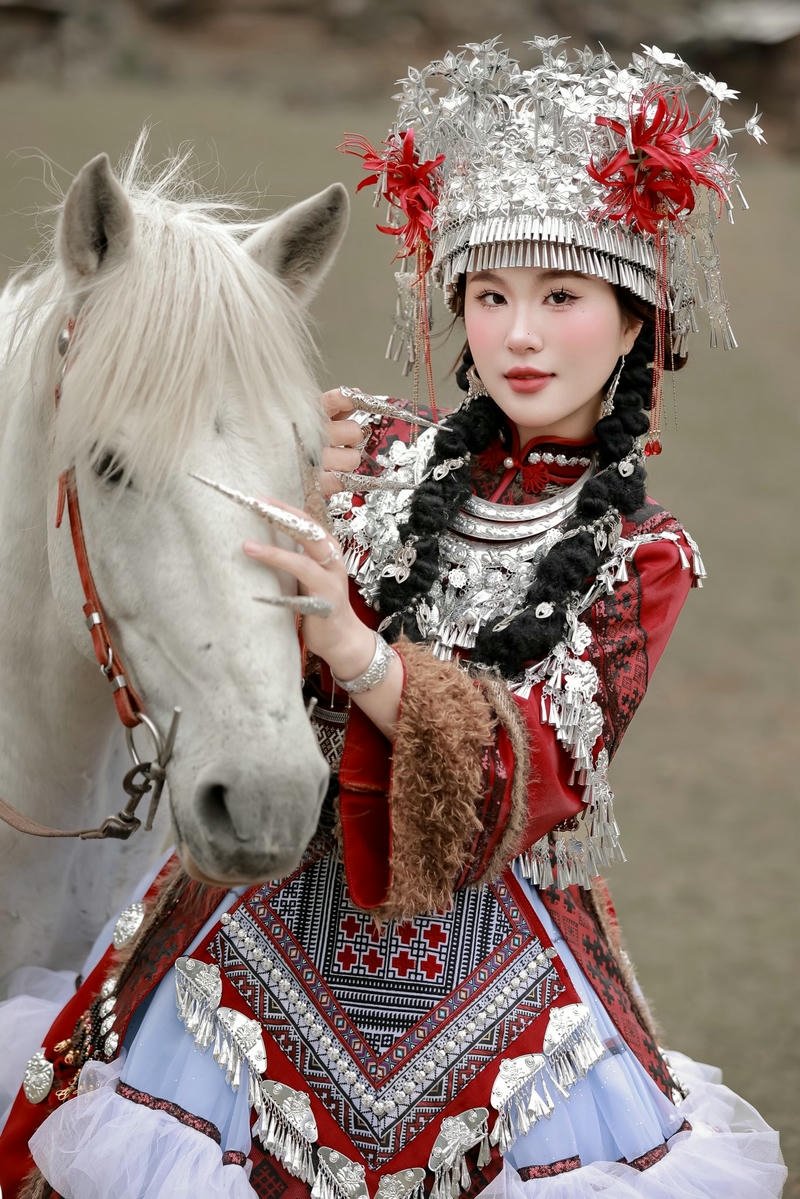 ảnh gái xinh dân tộc mộc châu