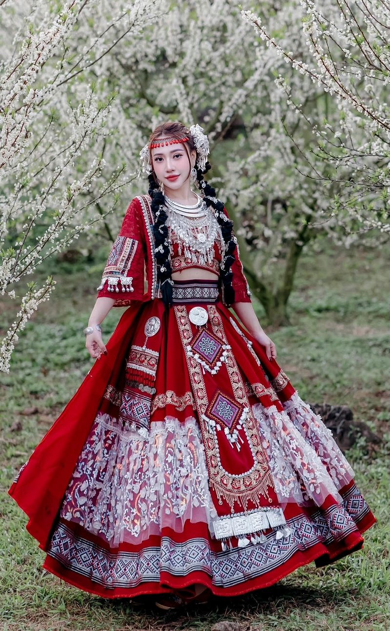 ảnh gái xinh dân tộc việt nam