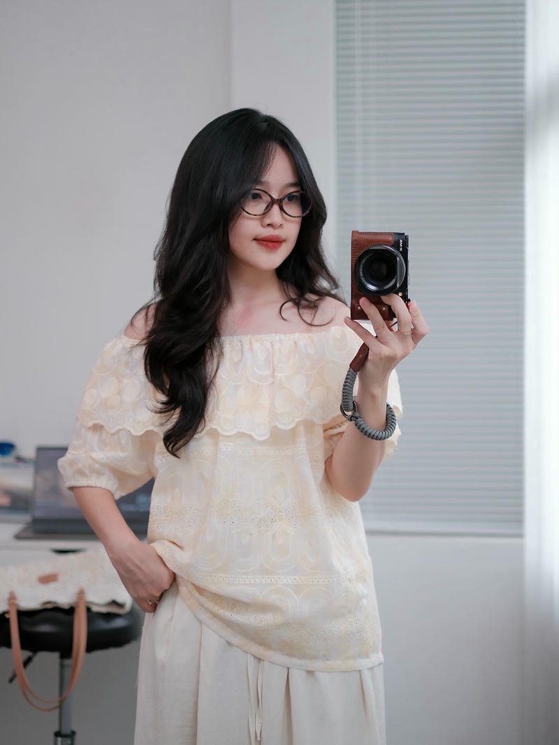 anh gai xinh lam hinh nen cho dien thoai