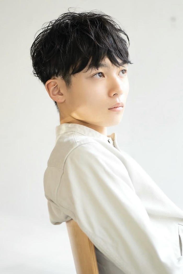 ảnh tóc nam ngắn mặt tròn