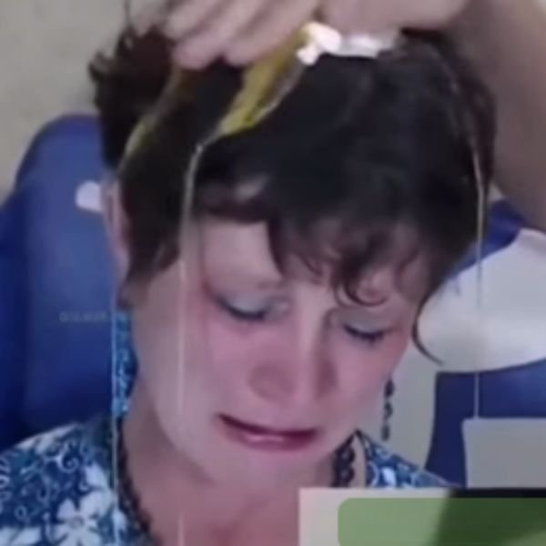 ảnh troll khóc đau khổ