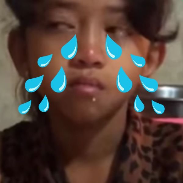 ảnh troll khóc gọi mẹ