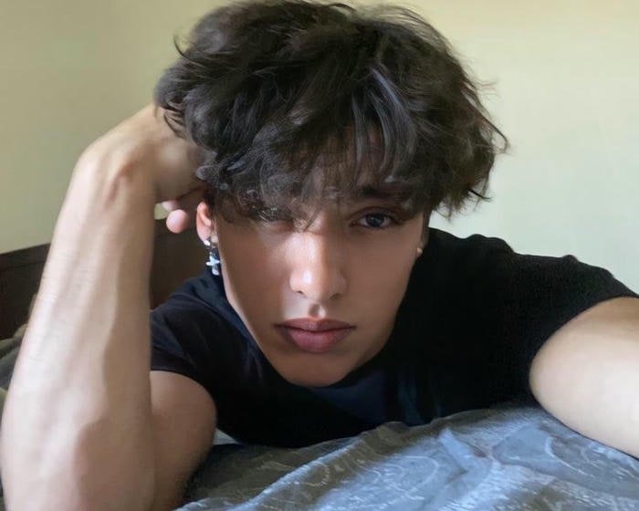 ảnh uốn tóc layer nam chất nhất