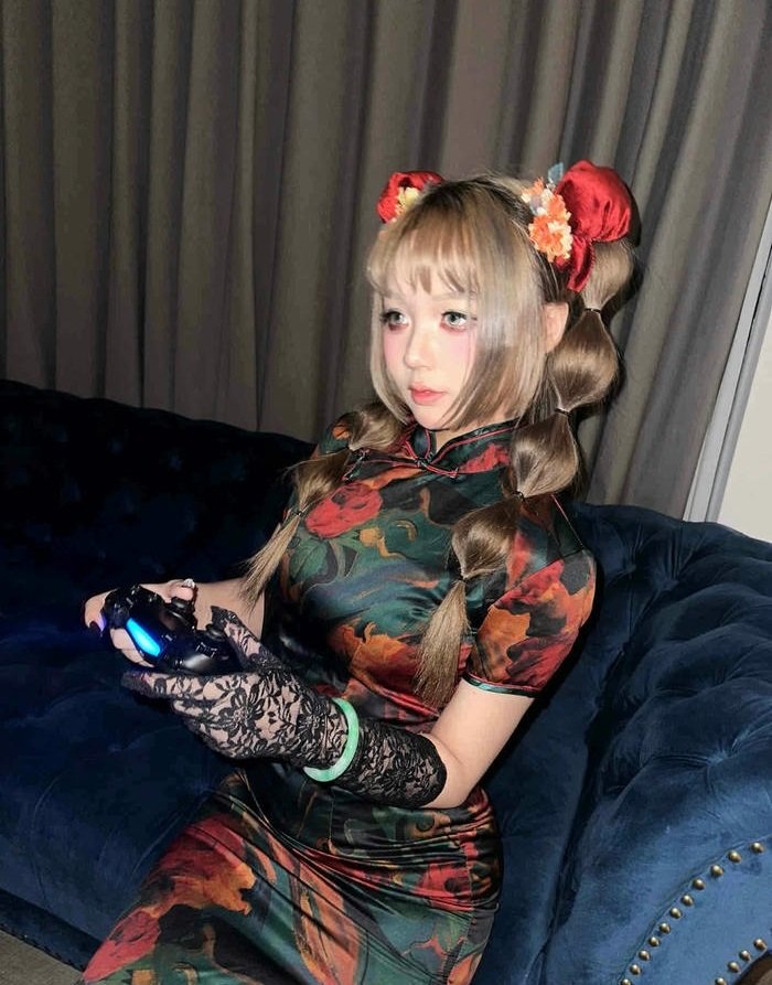 bạch kim màu tóc