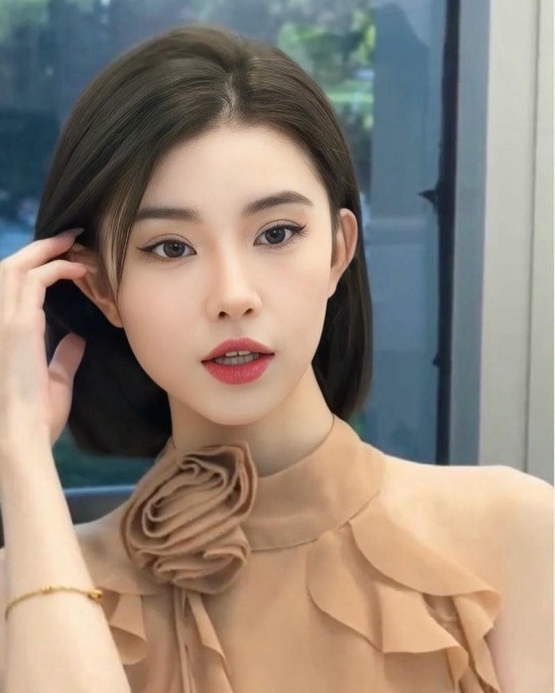 các kiểu tóc đi tiệc sang trọng
