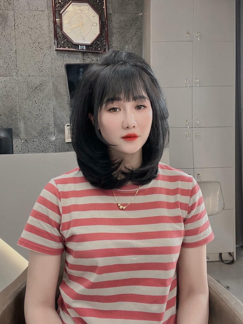 các kiểu tóc ngắn ngang vai layer