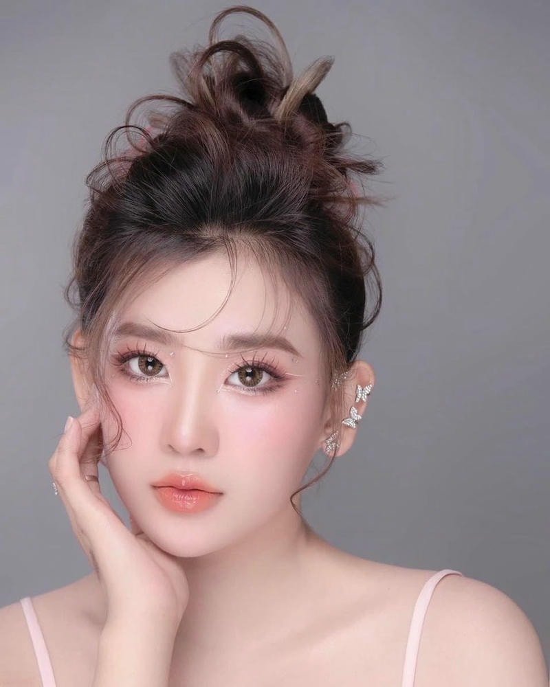 cách búi tóc đi tiệc