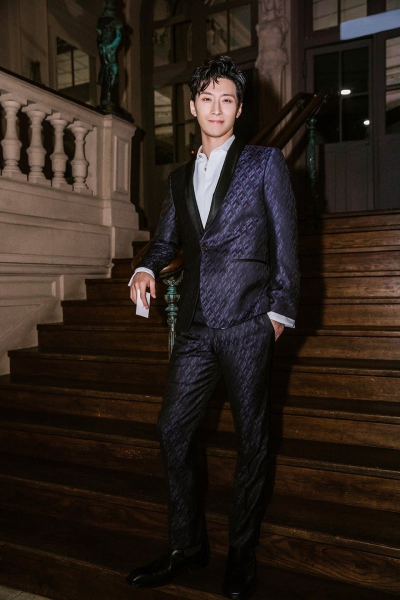 diễn viên đậu kiêu và người yêu