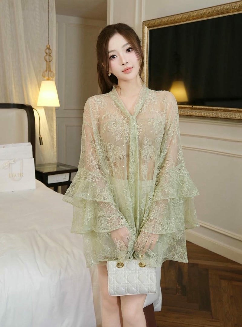 gai xinh 9x mặc áo lưới
