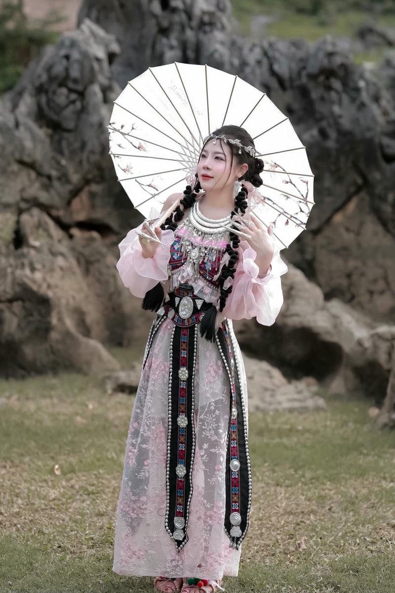 gái xinh dân tộc tày