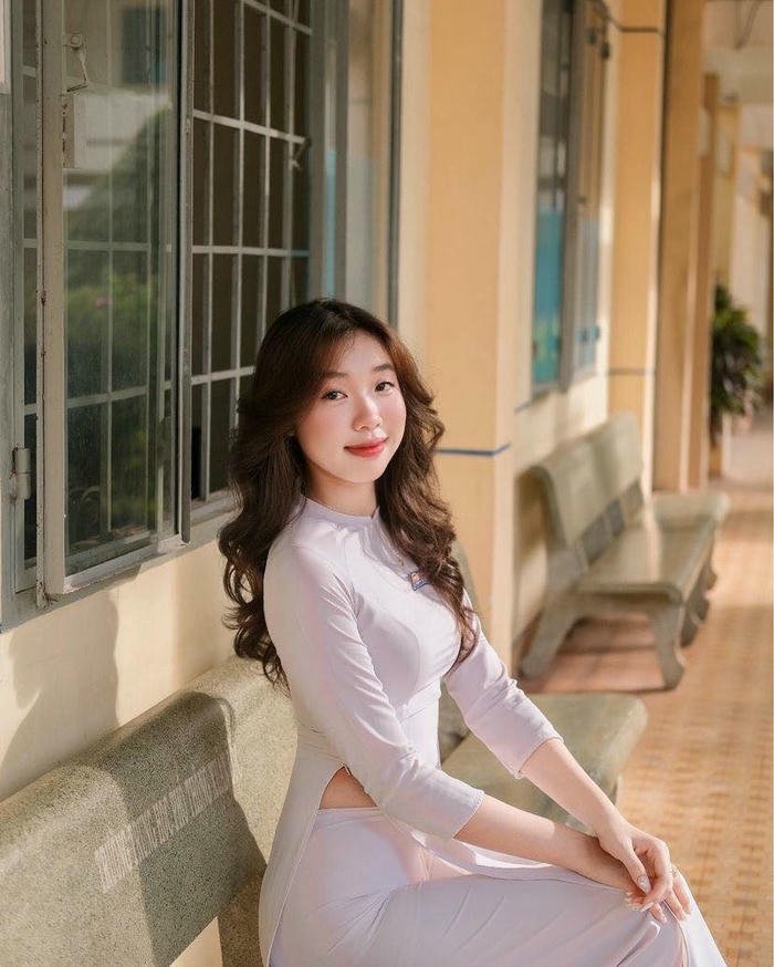 gái xinh hở hang cute