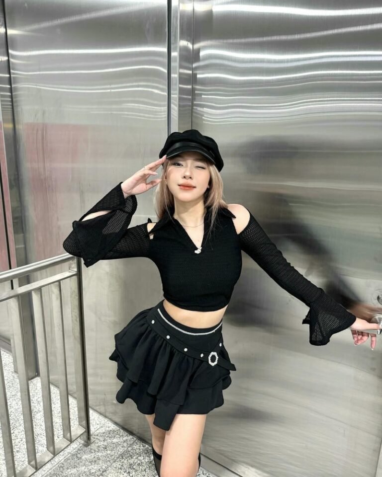 gái xinh ngầu quyến rũ