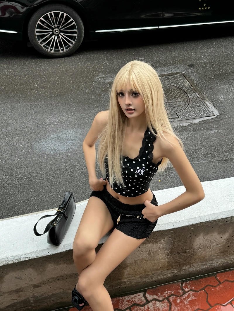 gái xinh ngầu sexy