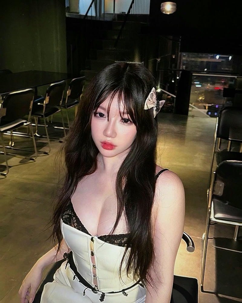 gái xinh trung quốc vú to