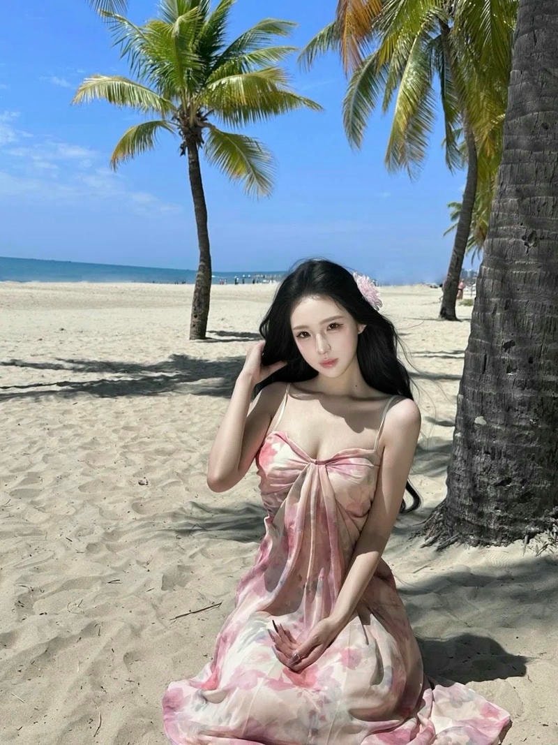 hình ảnh gái cute bikini