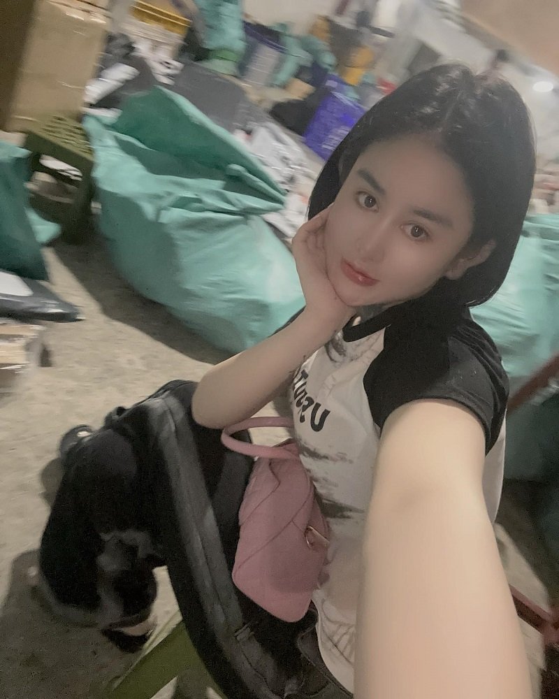 hình ảnh ngân baby chưa phẫu thuật