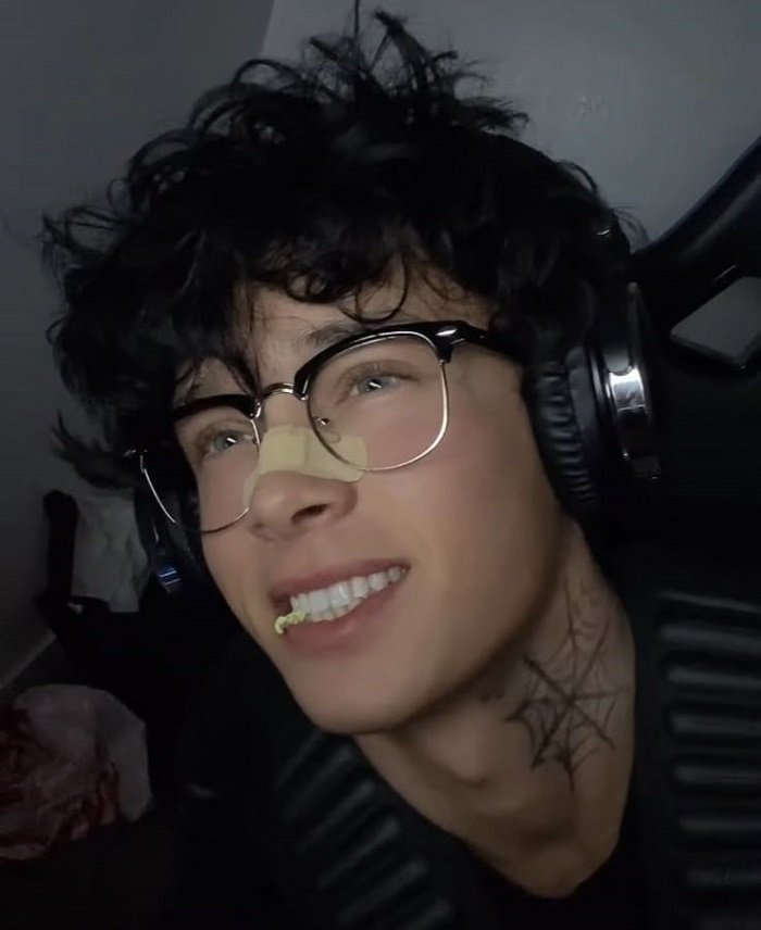 hình ảnh uốn tóc layer nam ngầu