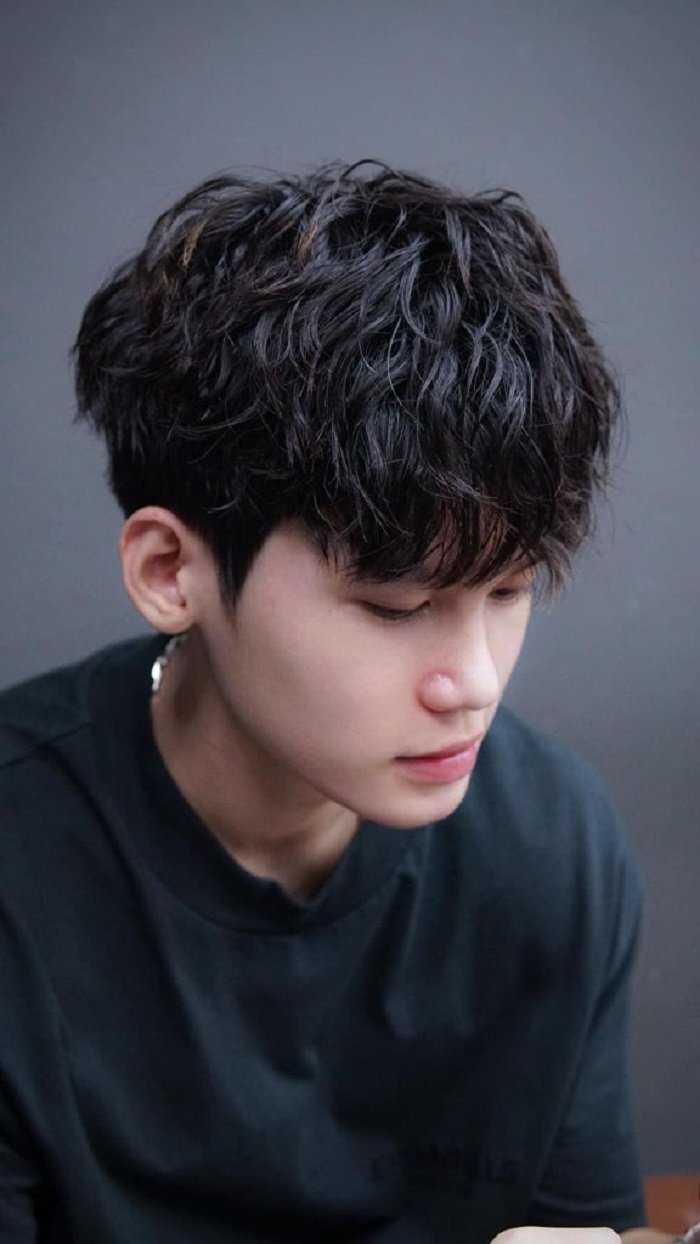 hình ảnh uốn tóc layer nam siêu chất