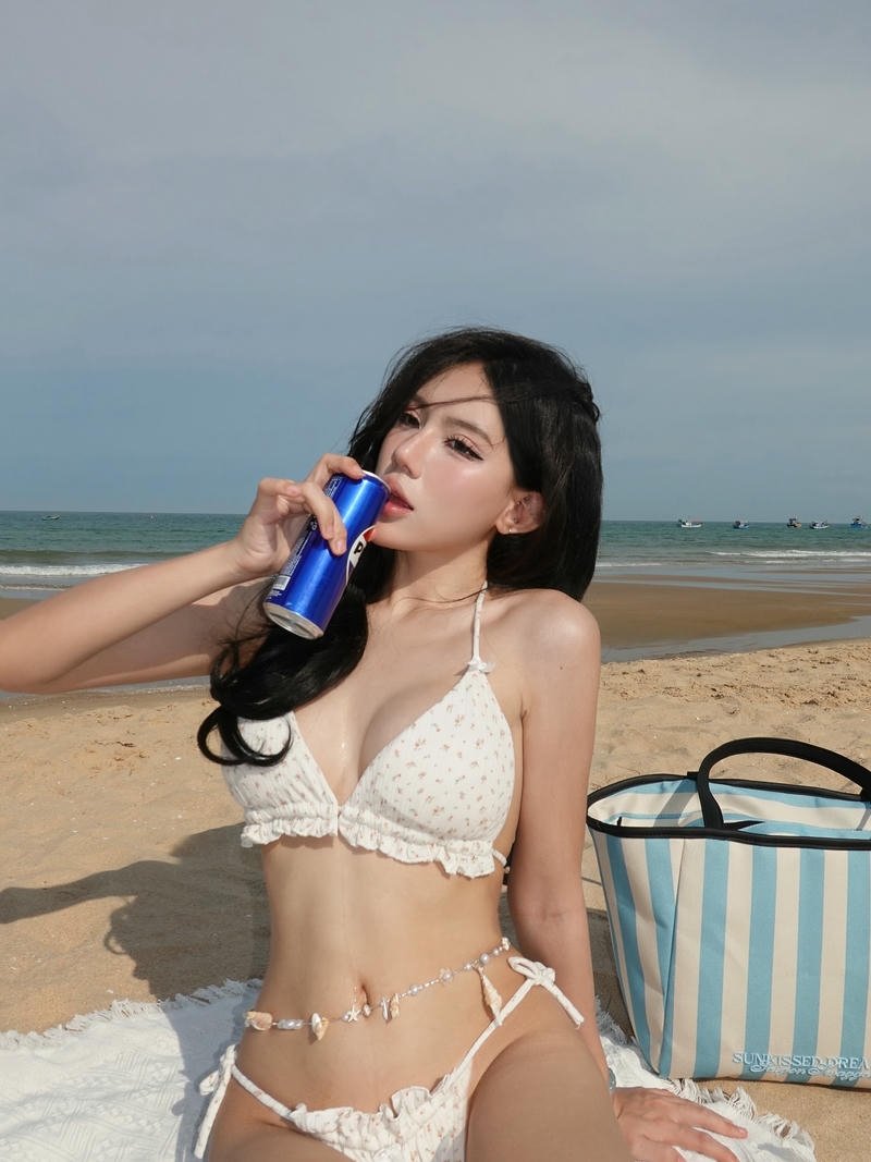 hình gái múp dâm
