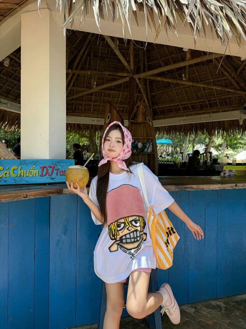 hinh nen gai xinh dien thoai