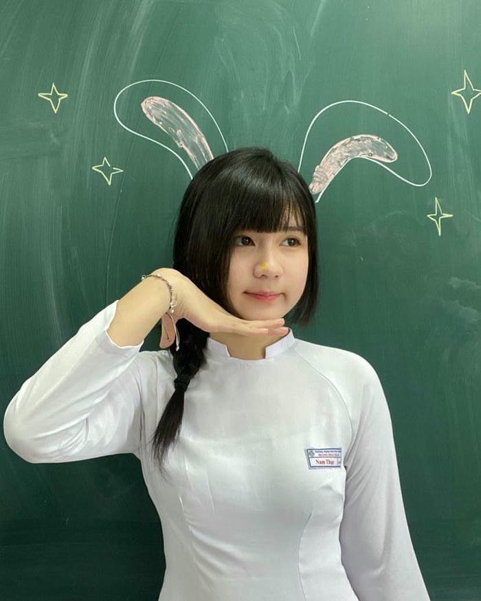 học sinh học đường