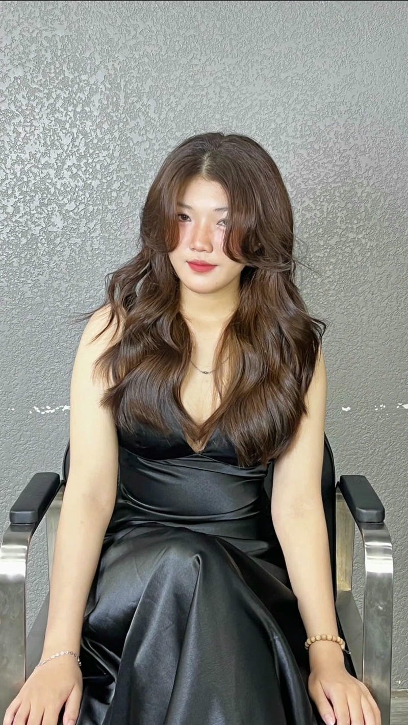 kiêu toc đi đam cươi