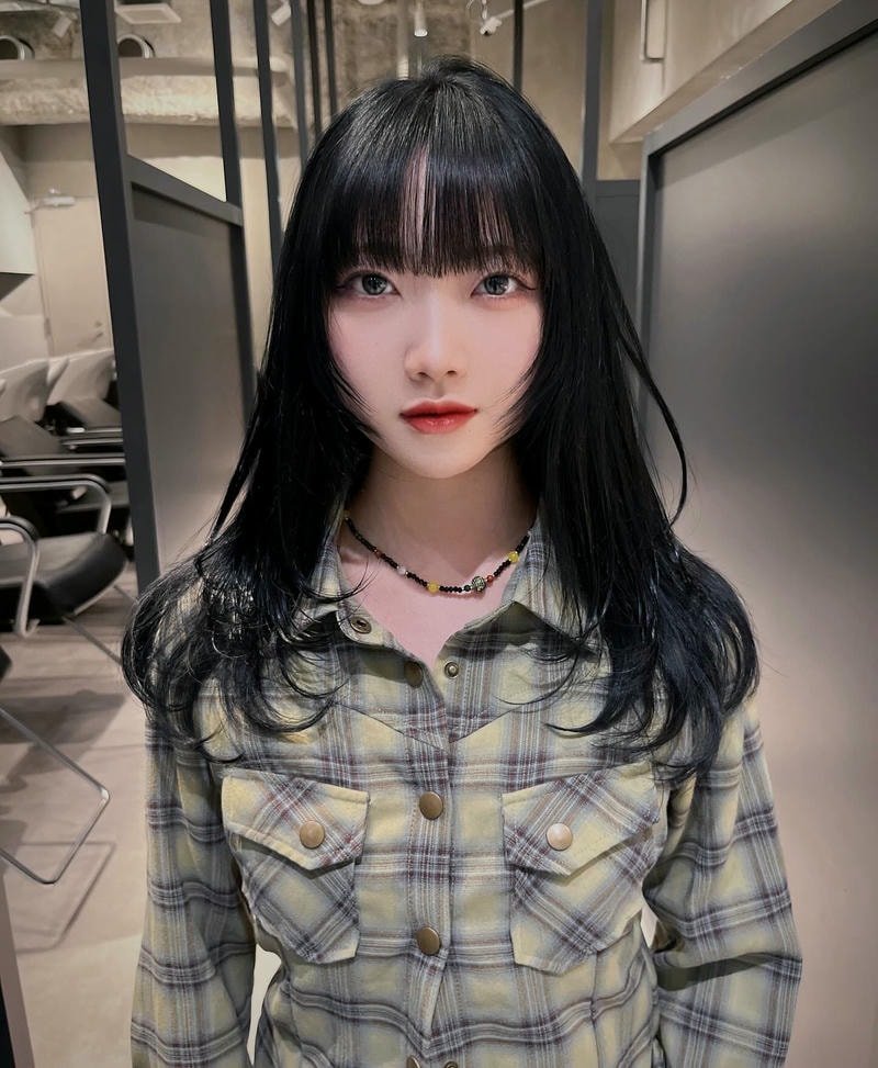 kiểu tóc layer cho mặt tròn