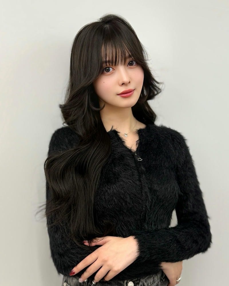 layer nữ mặt tròn