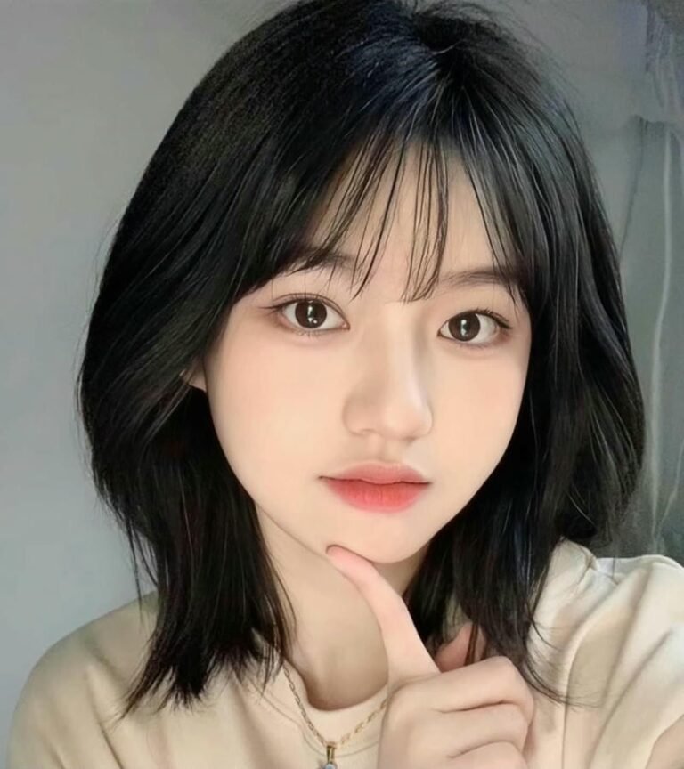 mái mưa tóc ngắn