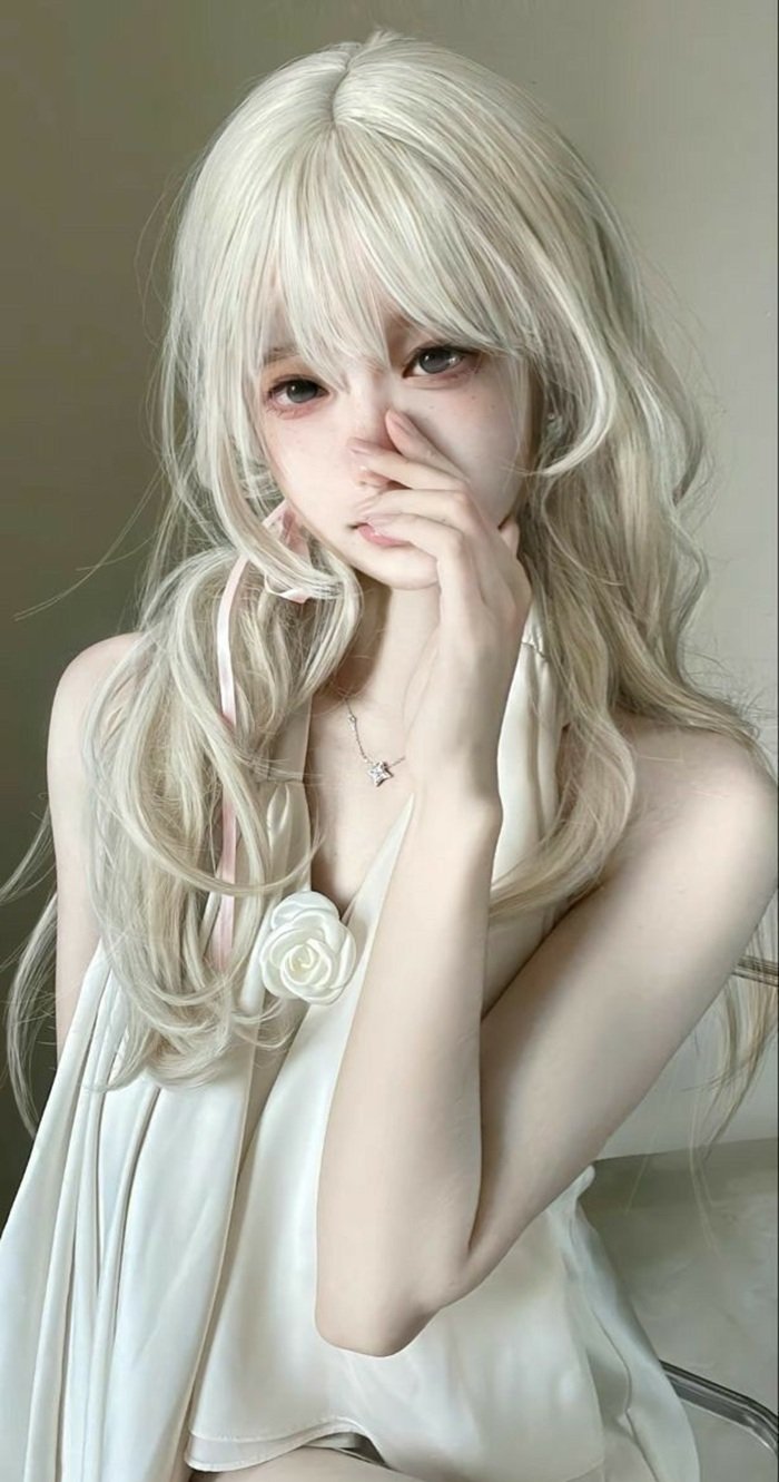 màu bạch kim tóc