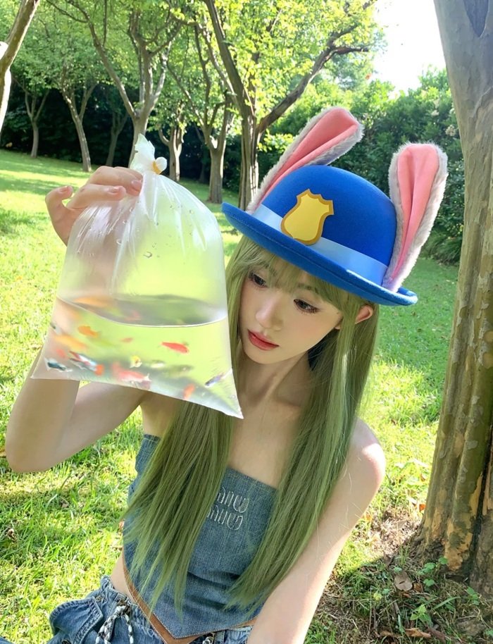 màu xanh rêu đậm