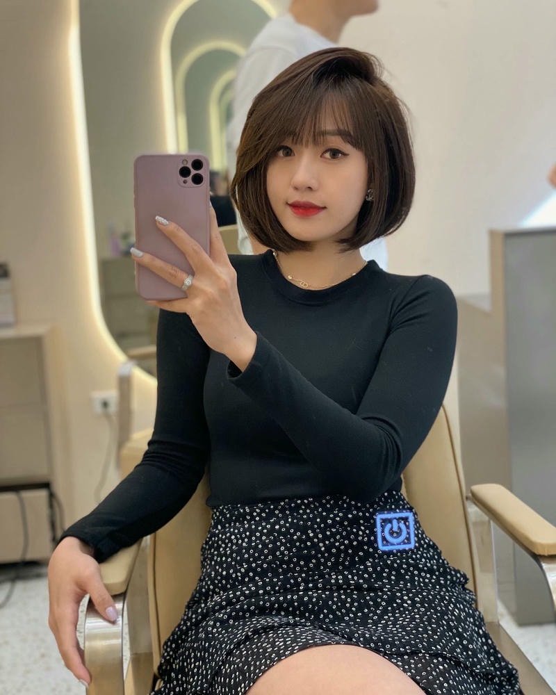 mullet layer nữ ngắn