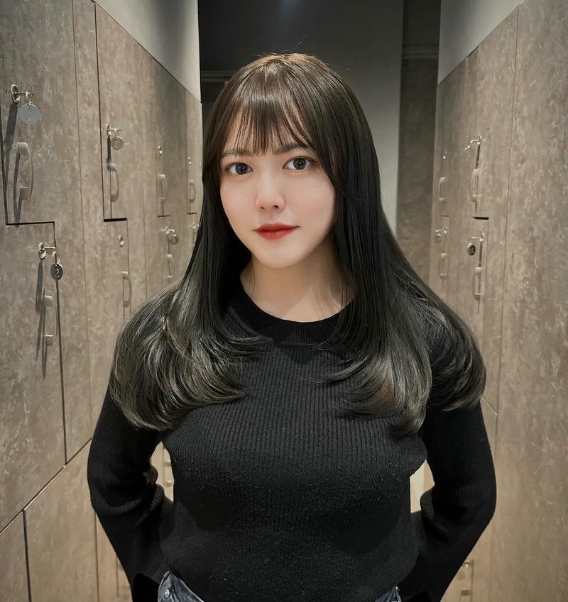 mullet ngắn nữ mặt tròn