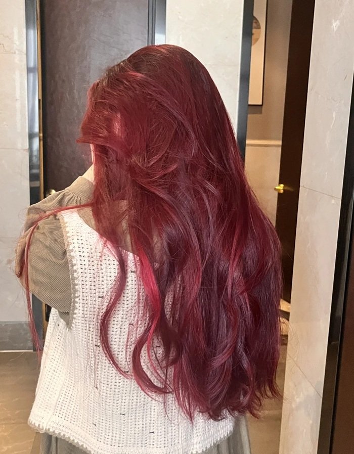 nhuộm nâu đỏ cherry có cần tẩy tóc không