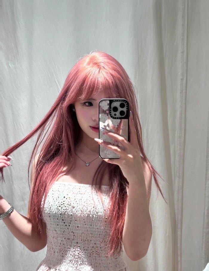 nhuộm tóc màu hong