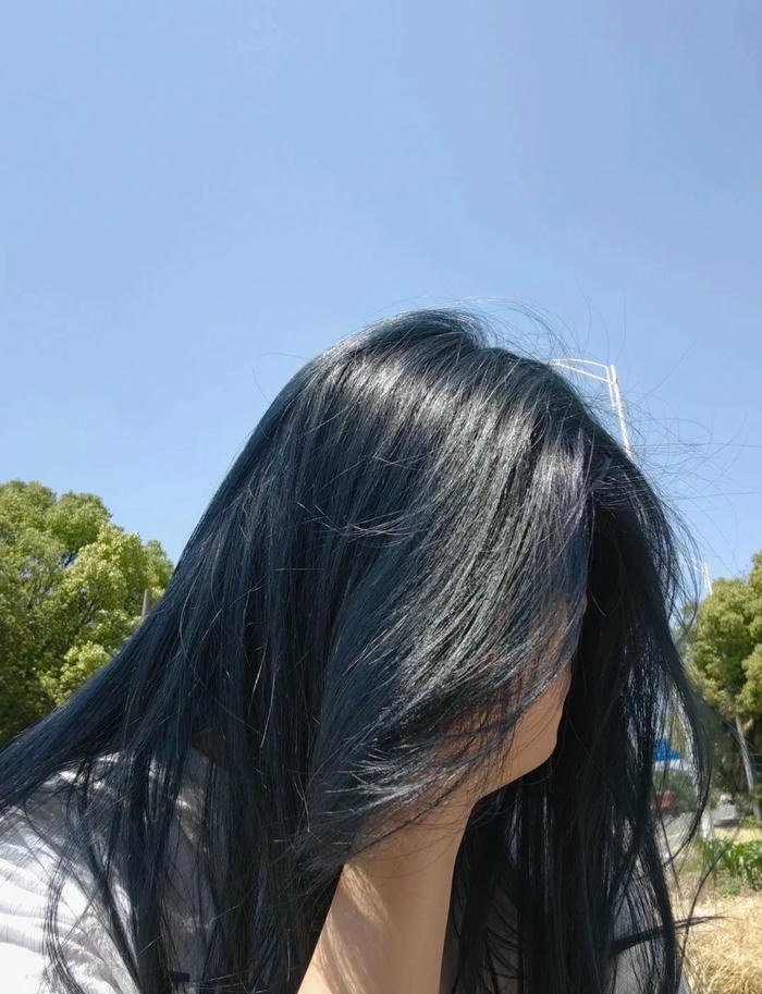 nhuom toc xanh