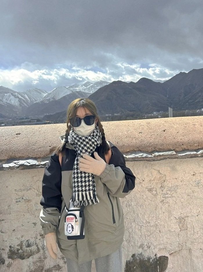 nhuộm tóc xanh reu