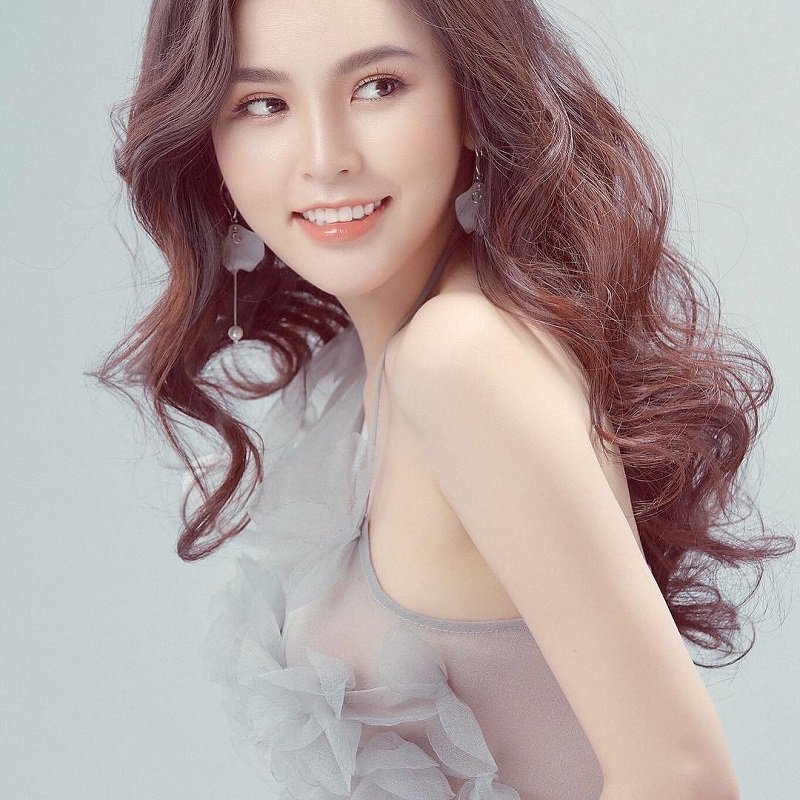 phi huyền trang ảnh