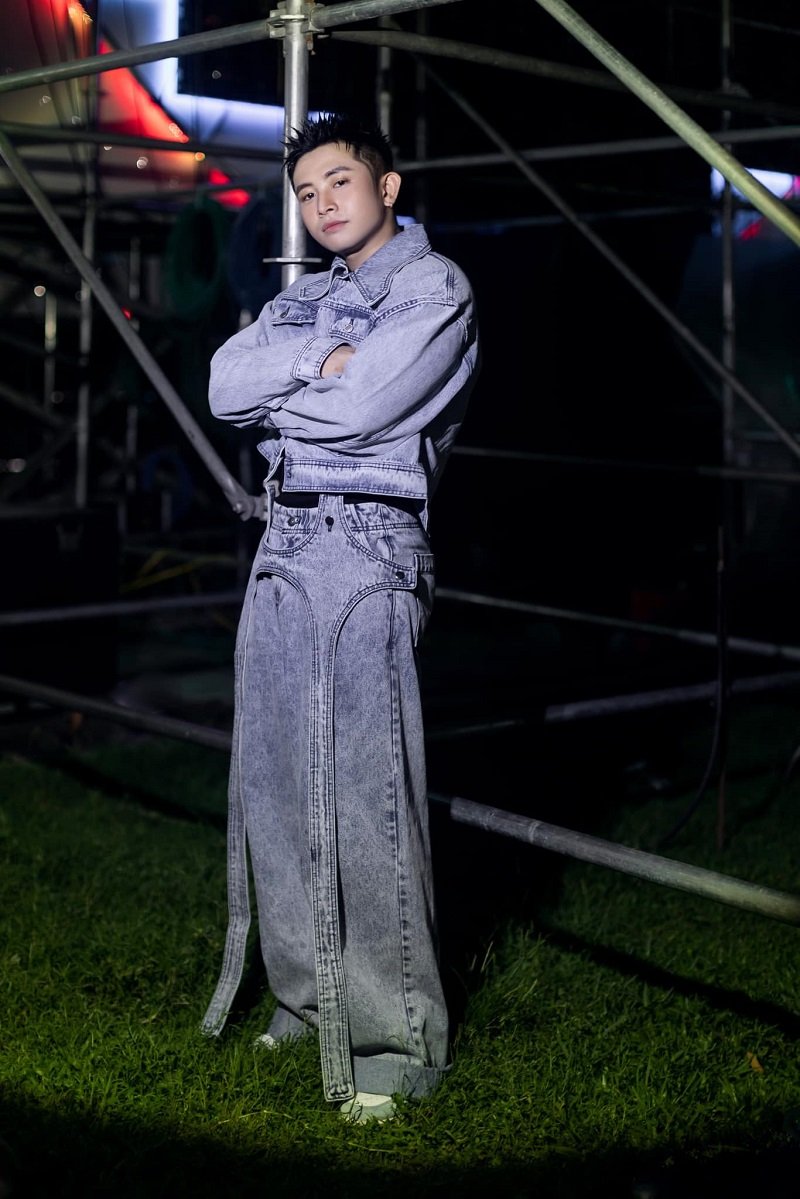 ricky star lý cây bông