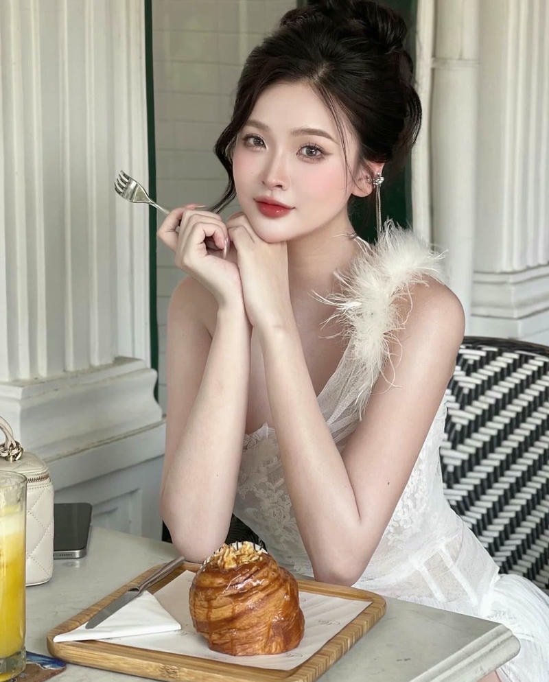 tạo kiểu cho tóc ngắn đi tiệc