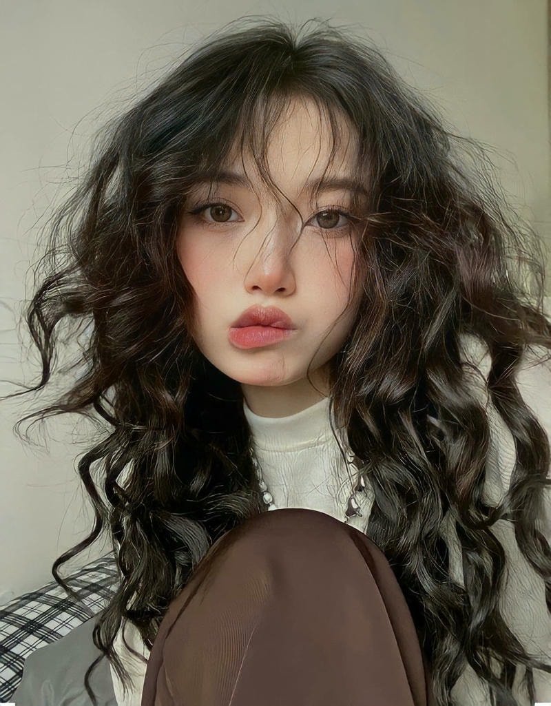 tóc hippie cho mặt tròn