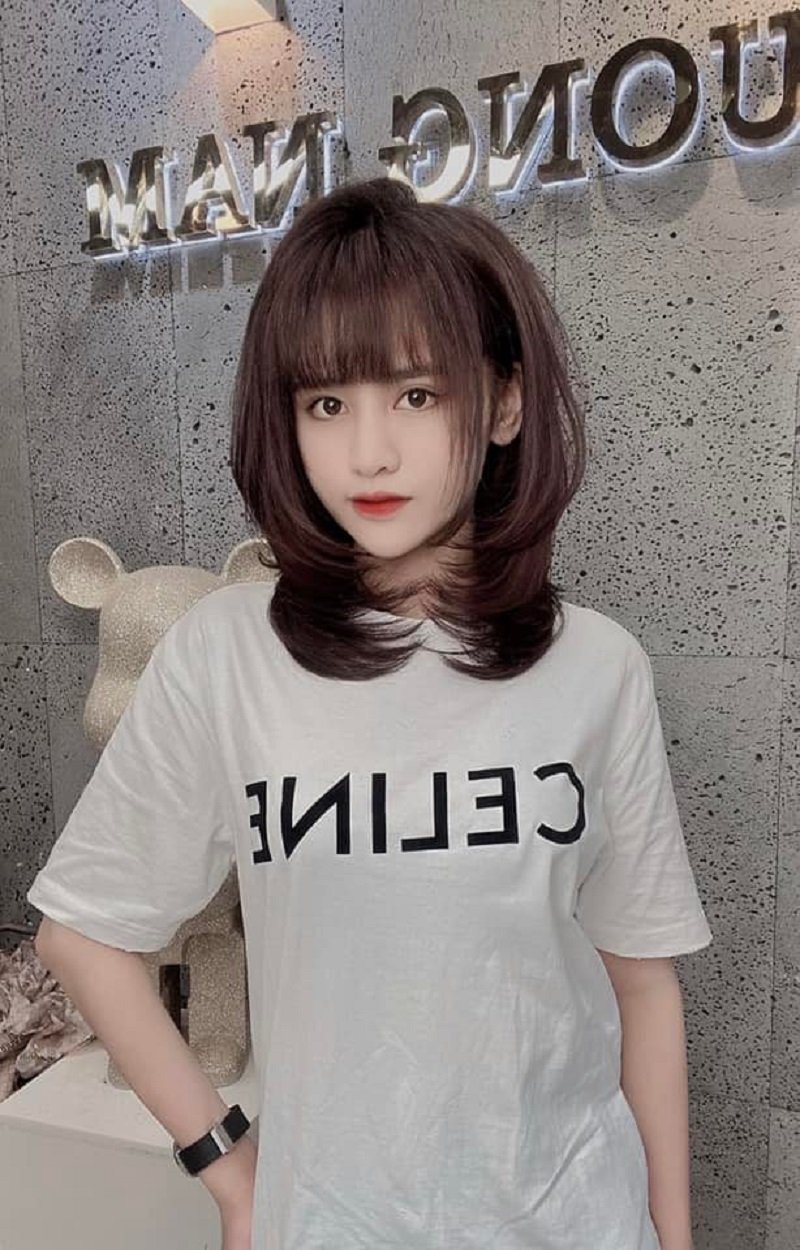 tóc layer ngang vai có mái